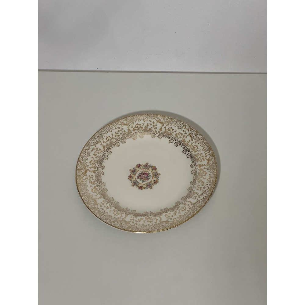 22 KT Gold Vanity Fair China Plate
